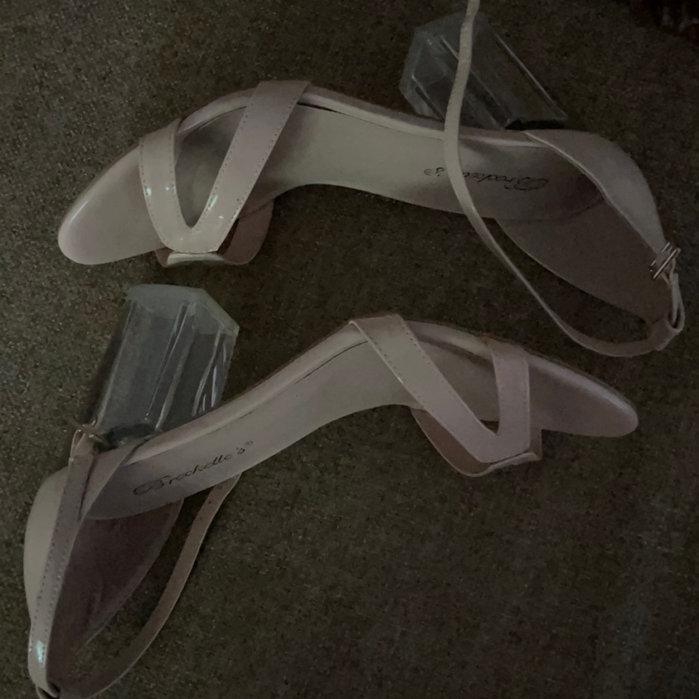 Brekelle’s shoes